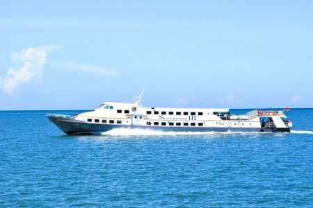 Tàu cao tốc tuyến Hà Tiên đi Phú Quốc