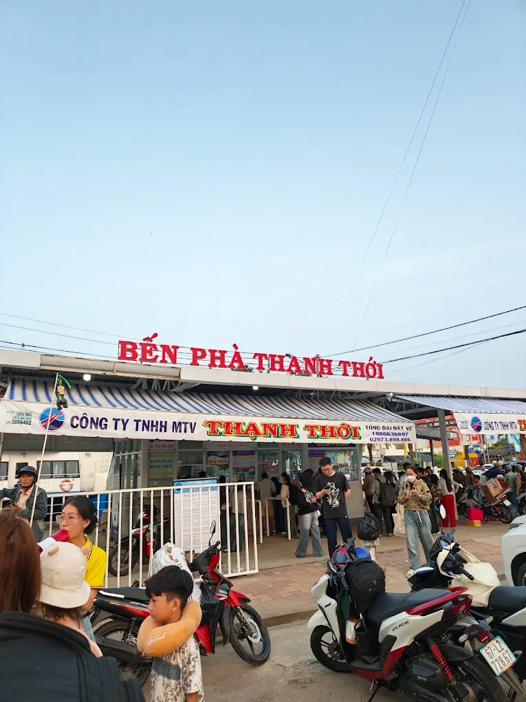 Bến phà Thạnh Thới (Rạch Giá)